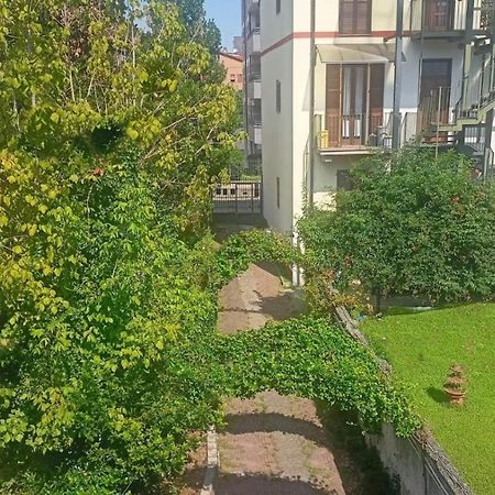 Vialetto V. Pastro 10 Acomodação com café da manhã Milão Exterior foto