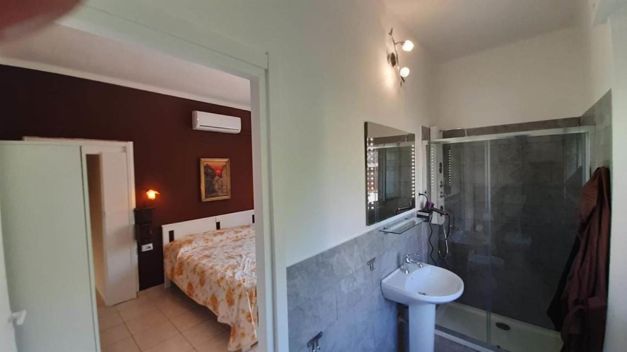 Vialetto V. Pastro 10 Acomodação com café da manhã Milão Exterior foto